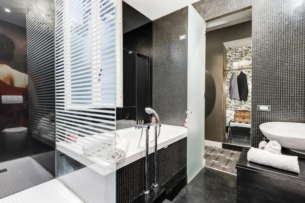 The French Suites By Oneup Hospitality Rome Exterior photo